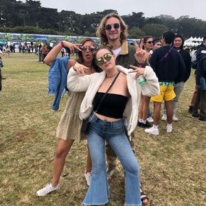 Meet your Posher, Malia